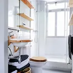 Espacio Triple Y Completamente Equipado * Bilbao