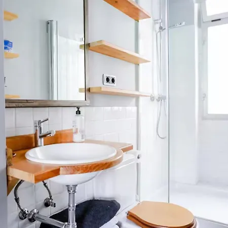 Espacio Habitación Triple Y Completamente Equipado * Bilbao