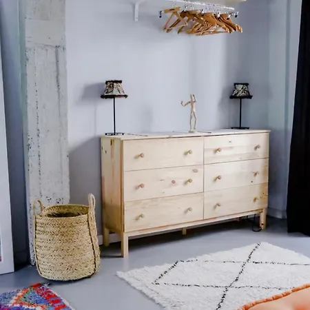 Espacio Habitación Triple Y Completamente Equipado * Bilbao