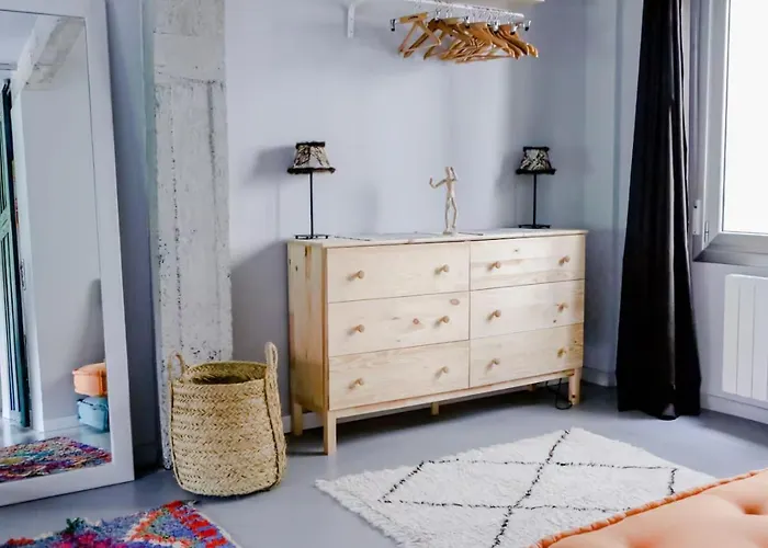 Espacio Habitación Triple Y Completamente Equipado * Bilbao