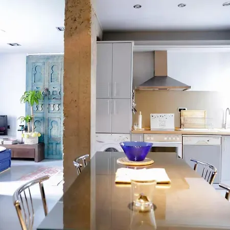 Espacio Triple Y Completamente Equipado 홈스테이