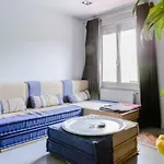 Espacio Triple Y Completamente Equipado בית אירוח